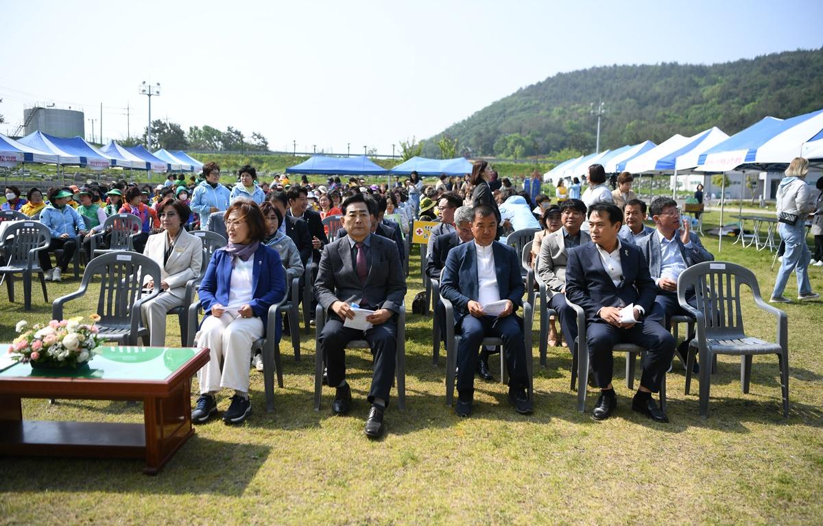 2023년 고흥군 여성단체 한마음 다짐대회 첨부이미지 : 2023.04.26 2023년 여성단체 한마음 다짐대회 (14).JPG