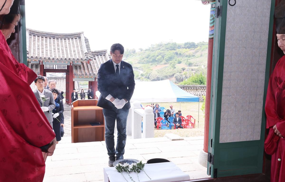 도화면 발포 충무사 다례제 첨부이미지 : 2026.4.28 도화면 발포 충무사 다례제 (11).JPG