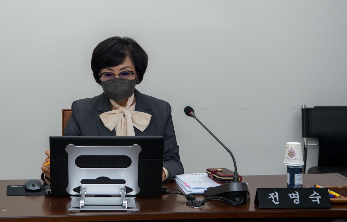 행정자치위원회 첨부이미지 : 2022.08.29 행정자치위원회  (9).jpg