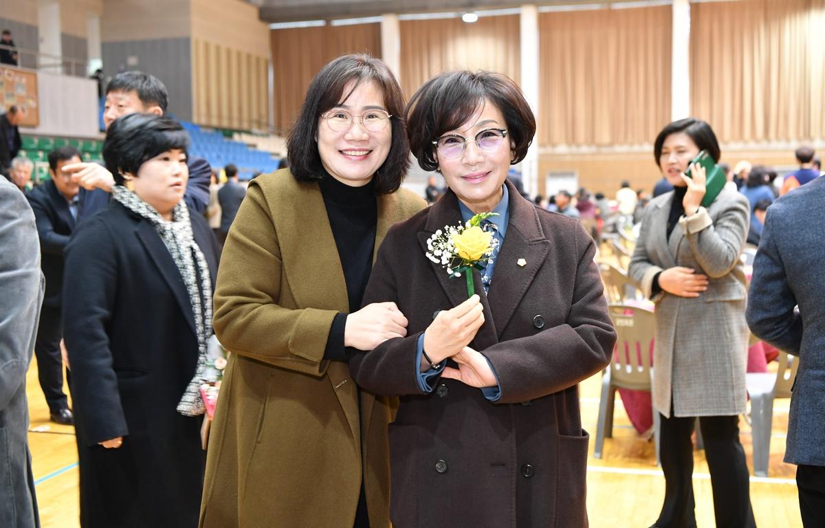 한농연, 한여농 회장단 이취임식  첨부이미지 : 2024.1.30 한농연, 한여농 회장단 이취임식 (3).JPG