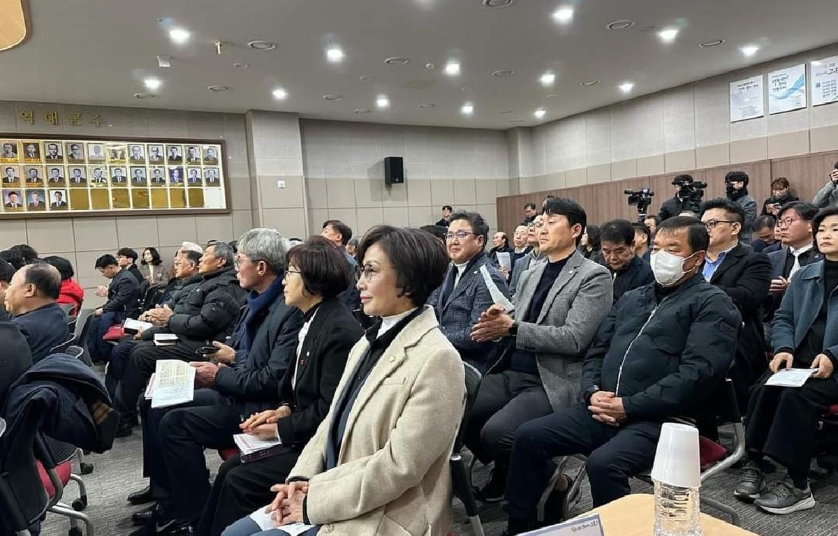 제16회 국가와 고흥군을 위한 조찬기도회 첨부이미지 : 2024.1.29 제16회 국가와 고흥군을 위한 조찬기도회 (9).jpg