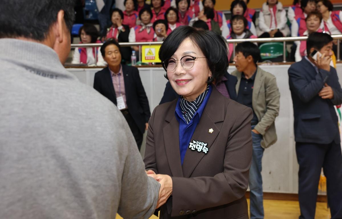 제18회 고흥군농업인학습단체 농촌사랑 한마음대회 첨부이미지 : 2025.11.4 제18회 고흥군농업인학습단체 농촌사랑 한마음대회 (7).JPG