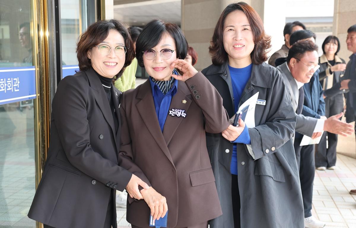 2025 바르게살기운동 고흥군협의회 한마음다짐대회 첨부이미지 : 2025.11.4 2025 바르게살기운동 고흥군협의회 한마음다짐대회 (2).JPG