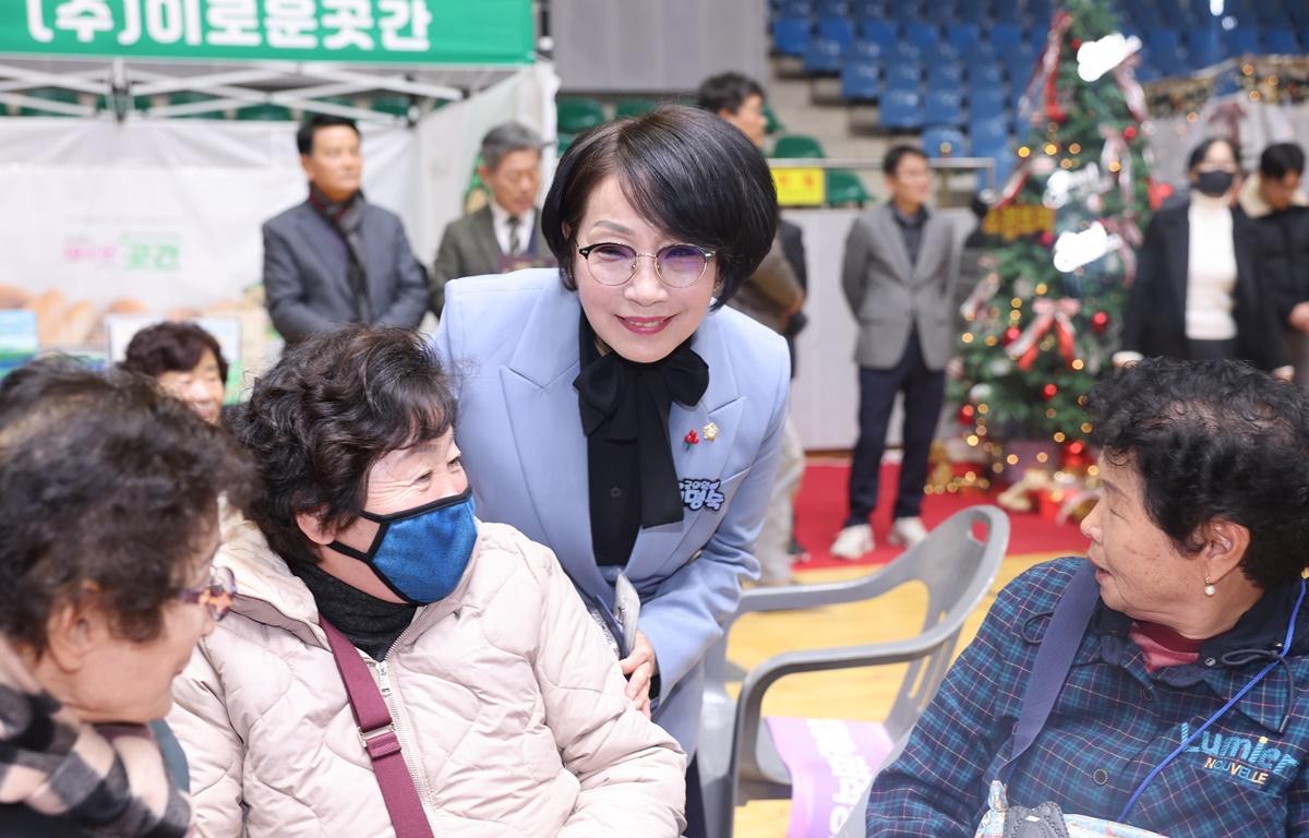 2025 고흥군 사회적경제 마을공동체 한마당 첨부이미지 : 2025.12.15 2025 고흥군 사회적경제 마을공동체 한마당 (8).JPG