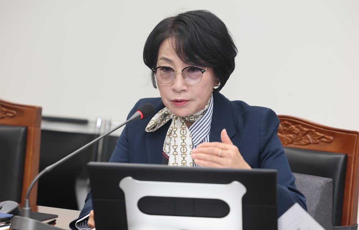 제341회 고흥군의회 임시회 제1차 산업건설위원회 첨부이미지 : 2025.10.15 제341회 고흥군의회 임시회 제1차 산업건설위원회 (31).JPG