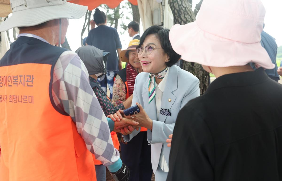 2025 대전해수욕장 개장식 첨부이미지 : 2025.7.18 2025 대전해수욕장 개장식 (3).JPG