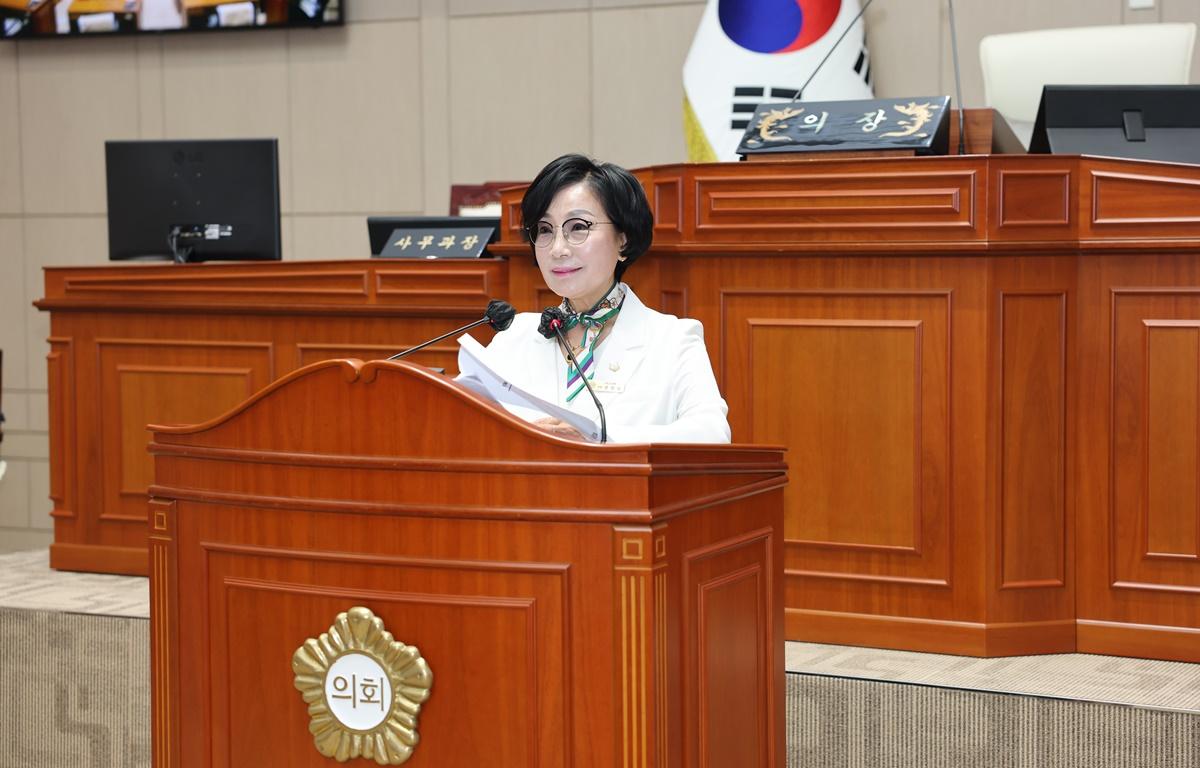 제337회 고흥군의회 제1차 정례회 제2차 본회의 첨부이미지 : 2025.6.20 제337회 고흥군의회 제1차 정례회 제2차 본회의 (8).JPG