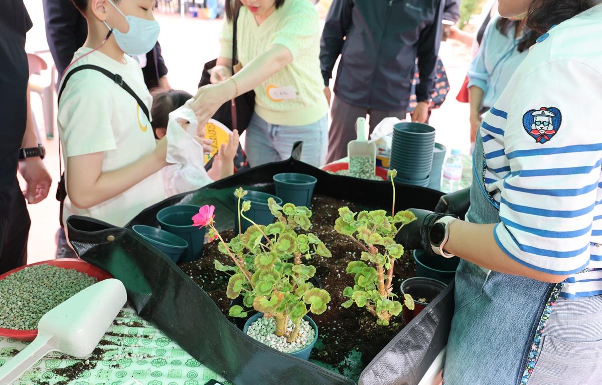 2025년 고흥 유자나무 분양 이벤트 '나의 유자나무와 인연' 팜파티 첨부이미지 : 2025.6.6 2025년 고흥 유자나무 분양 이벤트 '나의 유자나무와 인연' 팜파티 (4).JPG