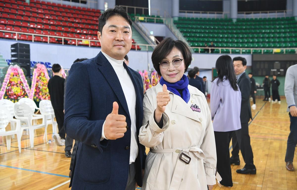 제6대 고흥군배구협회장 취임식 및 동호인 배구대회 첨부이미지 : 2025.4.5 제6대 고흥군배구협회장 취임식 및 동호인 배구대회 (14).JPG