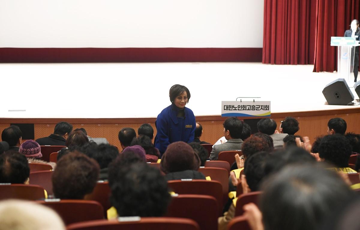 2025 노인일자리 및 사회활동 지원사업 발대식 첨부이미지 : 2025.1.16 2025 노인일자리 및 사회활동 지원사업 발대식 (3).JPG