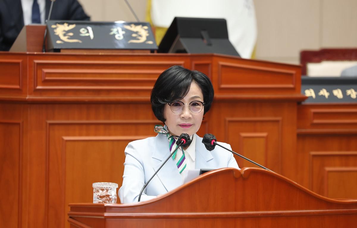 제338회 고흥군의회 임시회 제2차 본회의 첨부이미지 : 2025.7.18 제338회 고흥군의회 임시회 제2차 본회의 (20).JPG