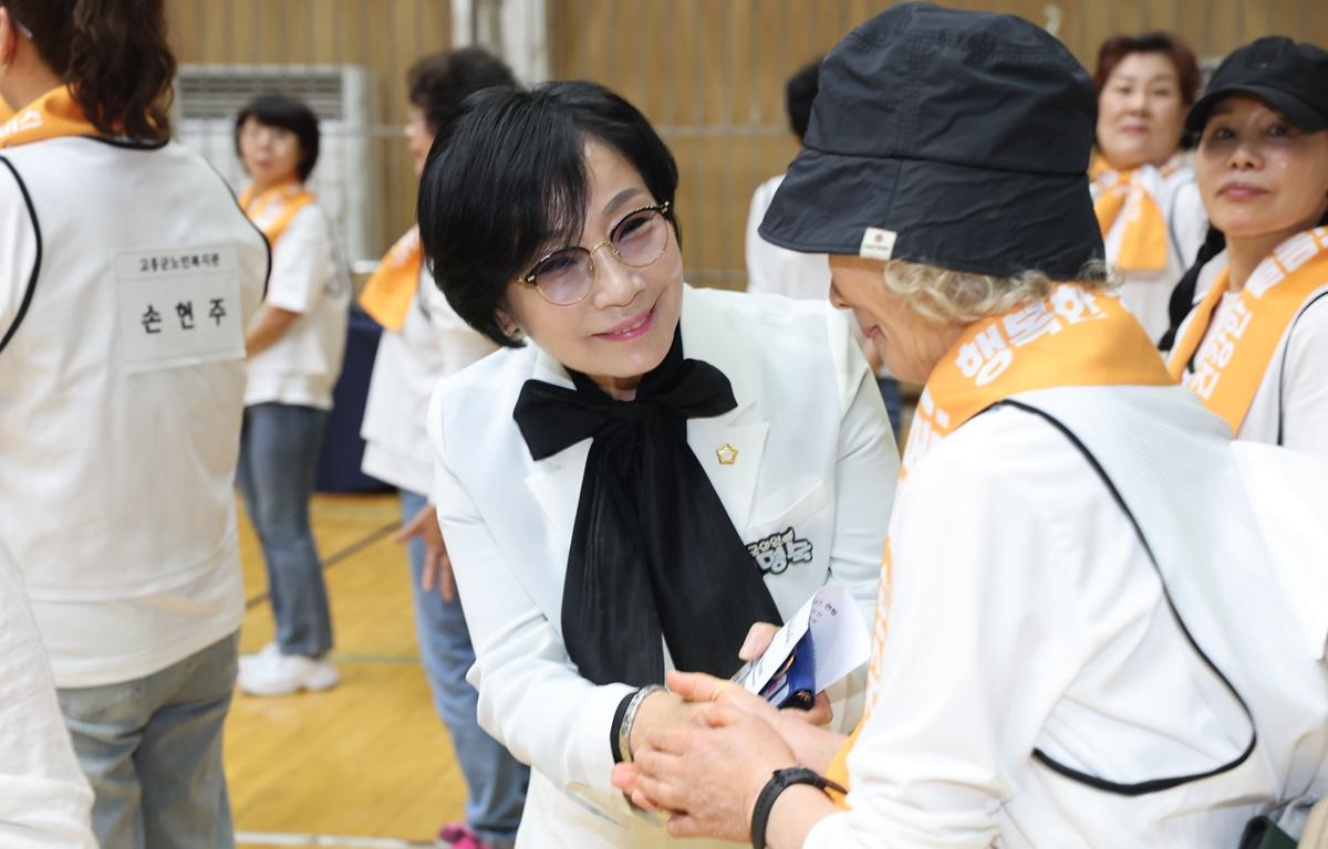 노인맞춤돌봄서비스 수행인력 한마음 체육대회 및 화합한마당 첨부이미지 : 2025.6.27 노인맞춤돌봄서비스 수행인력 한마음 체육대회 및 화합한마당 (1).JPG