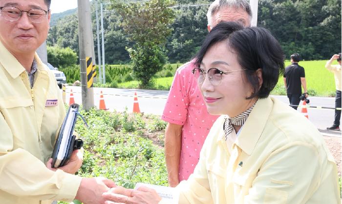 곤드레 유공부직포 피복 재배기술 시범사업 현장 평가회