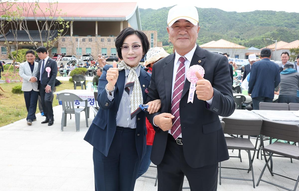 제30회 금산면민의 날 첨부이미지 : 2025.5.10 제30회 금산면민의 날 (10).JPG