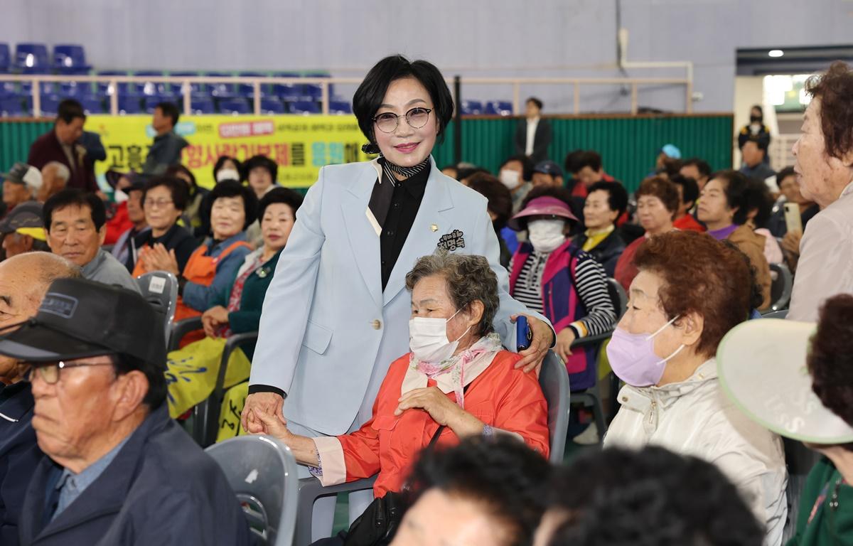 제47회 고흥읍민의 날 첨부이미지 : 2025.5.1 제47회 고흥읍민의 날 (8).JPG