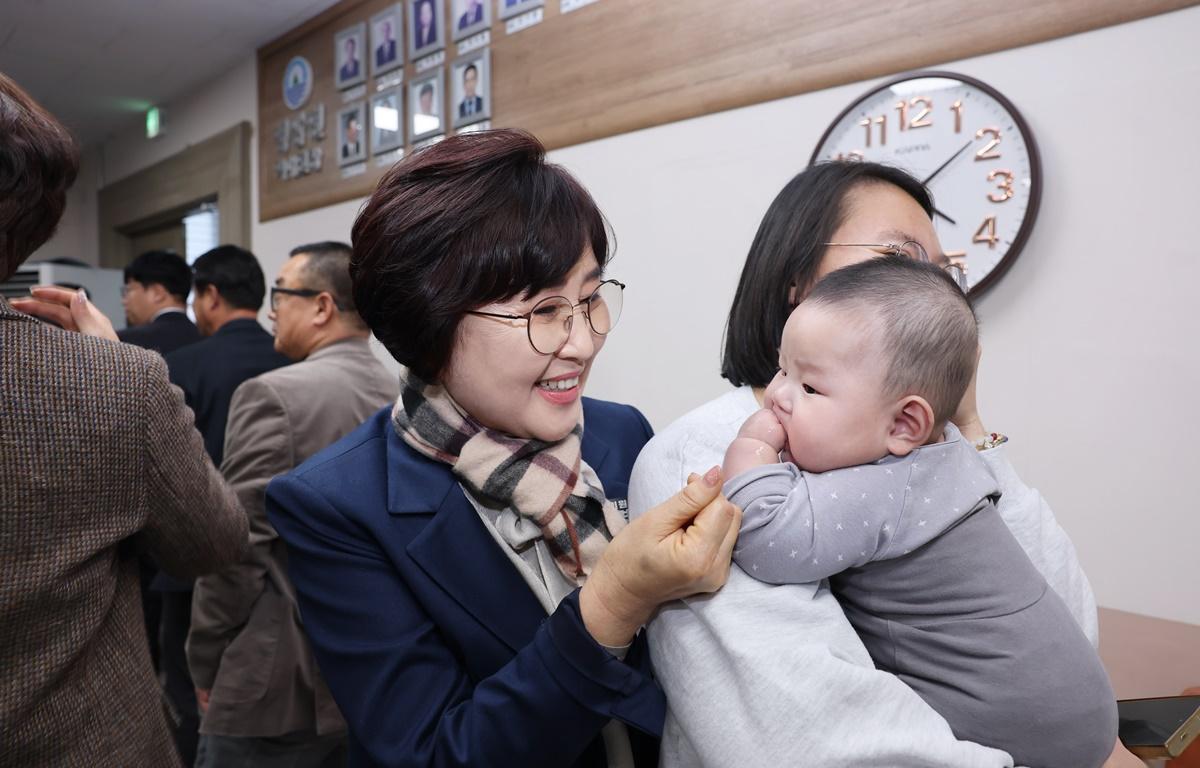 2026 군민과의 지역발전 토론회(영남면) 첨부이미지 : 2026.1.28 2026 군민과의 지역발전 토론회(영남면) (4).JPG