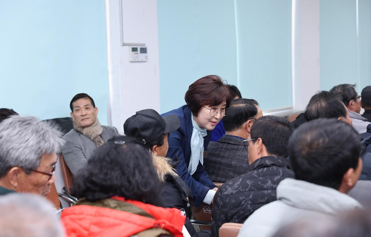 2026 군민과의 지역발전 토론회(점암면) 첨부이미지 : 2026.1.23 2026 군민과의 지역발전 토론회(점암면) (14).JPG