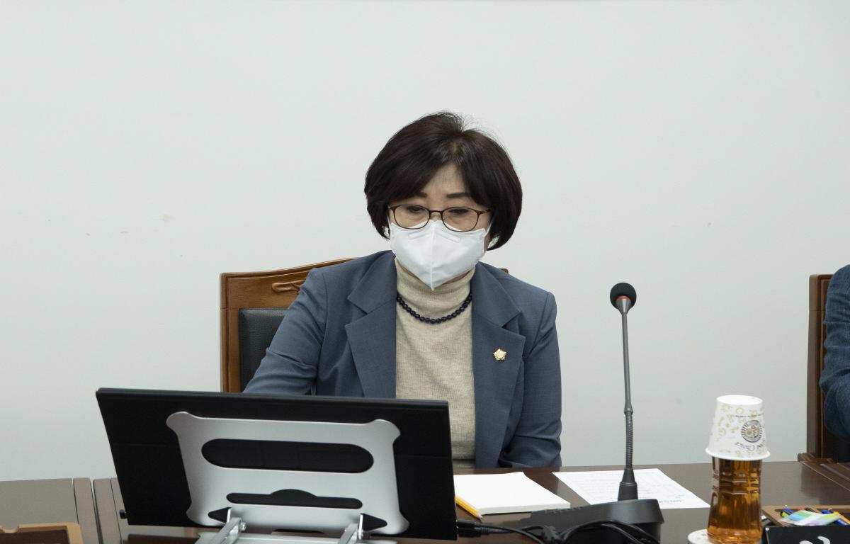 산업건설위원회 의안심사 첨부이미지 : 2022.10.14 산업건설위원회 의안심사 (14).JPG