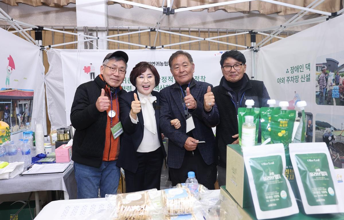 2025 고흥군 사회적경제 마을공동체 한마당 첨부이미지 : 2025.12.15 2025 고흥군 사회적경제 마을공동체 한마당 (7).JPG