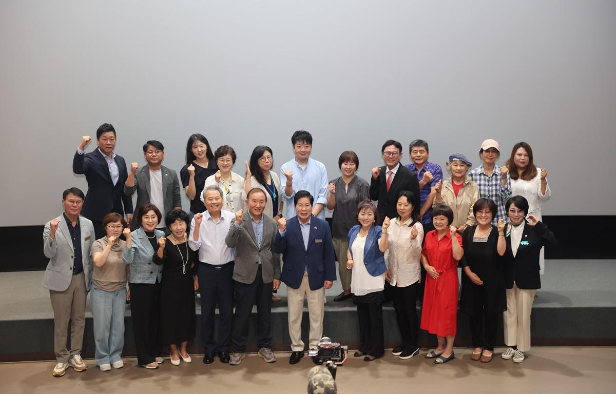 주민 단편영화 제작 [크랭크 인 고흥] 시사회 첨부이미지 : 2025.9.13 주민 단편영화 제작 [크랭크 인 고흥] 시사회 (6).JPG