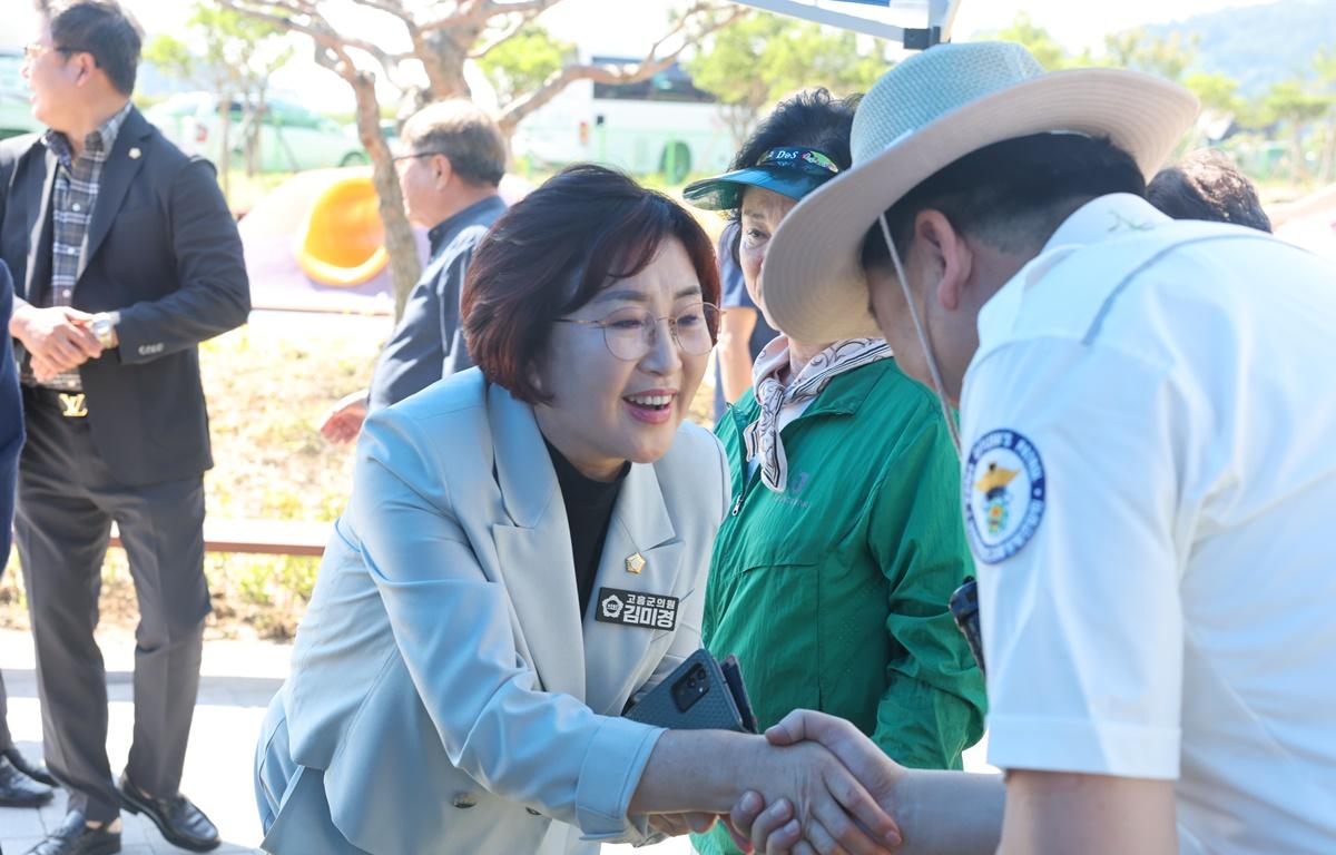 꼬맹이 테마놀이터조성 준공식 첨부이미지 : 2025.7.23 꼬맹이 테마놀이터조성 준공식 (5).JPG