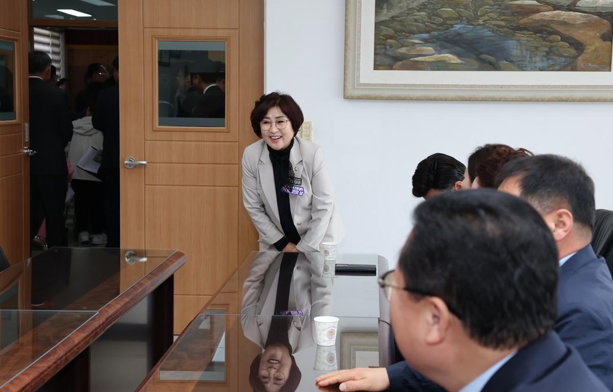 제43회 두원면민의 날 첨부이미지 : 2025.4.16 제43회 두원면민의 날 (8).JPG