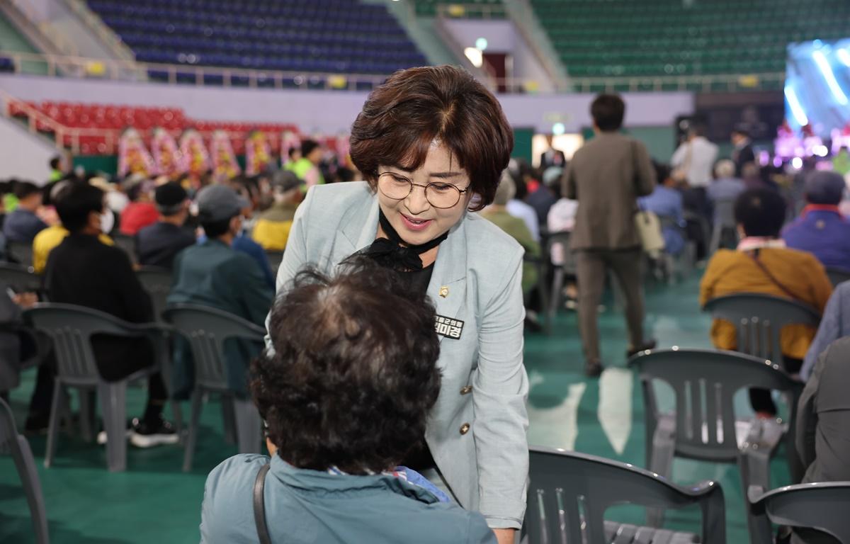 고흥농협 효사랑 큰잔치 첨부이미지 : 2025.5.8 고흥농협 효사랑 큰잔치 (4).JPG