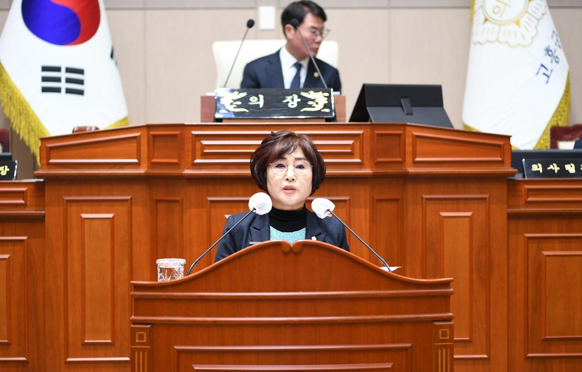 제334회 고흥군의회 임시회 제2차 본회의 첨부이미지 : 2025.3.20 제334회 임시회 제2차 본회의 (6).JPG