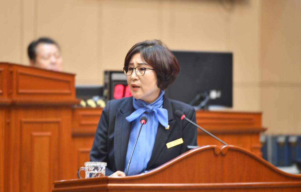 제320회 제2차 정례회 제8차 본회의  첨부이미지 : 2023.11.23 제320회 제2차 정례회 제8차 본회의 (7).JPG