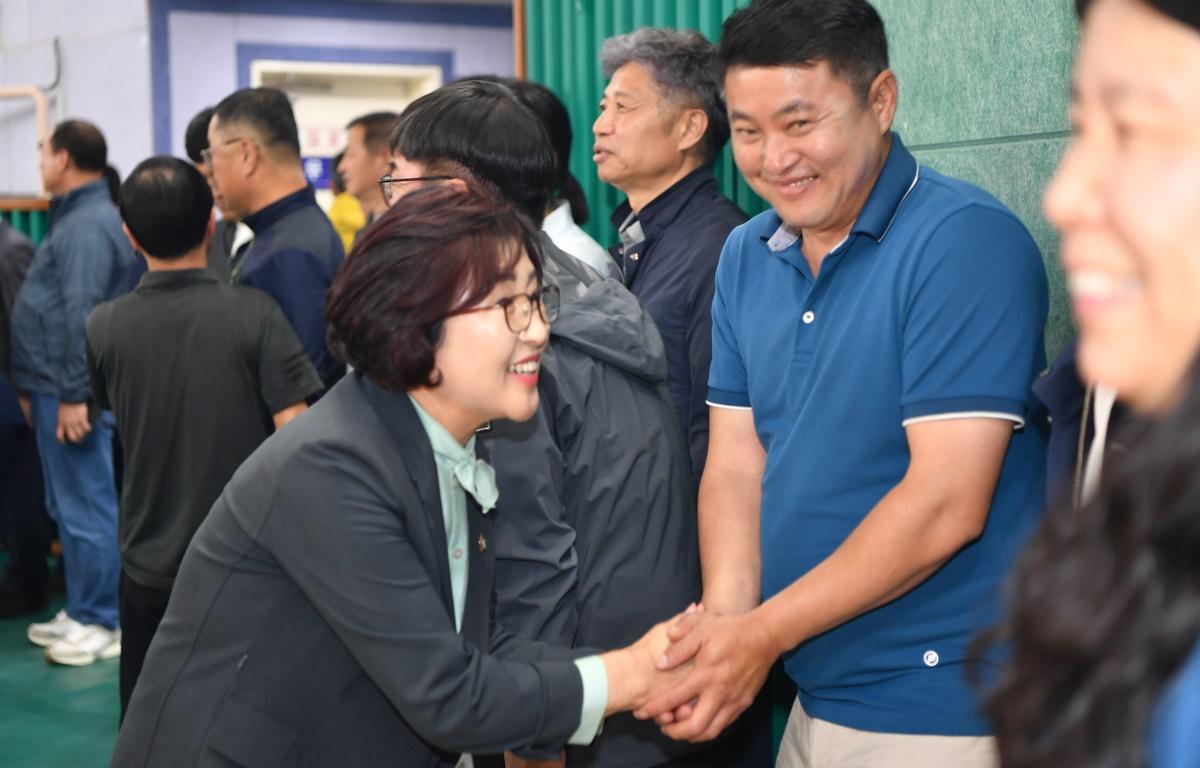 직원건강의 날 및 화합한마당 행사  첨부이미지 : 2023.10.06 직원건강의 날 및 화합한마당 행사 (7).JPG