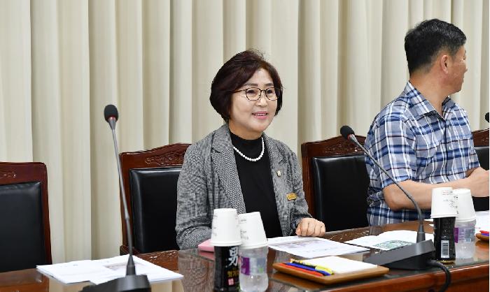 금다연 주변 주차장 조성 관련 회의