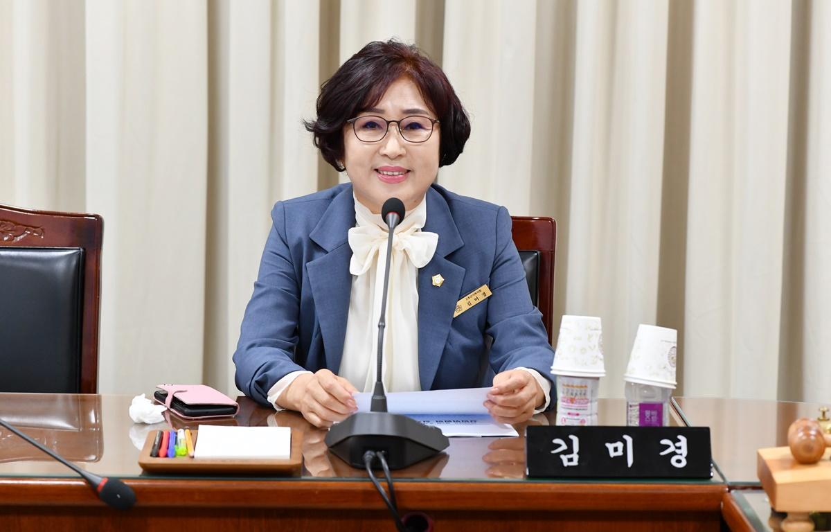 예산결산특별위원회 첨부이미지 : 2023.09.06 고흥군의회 예산결산위원회 (28).JPG