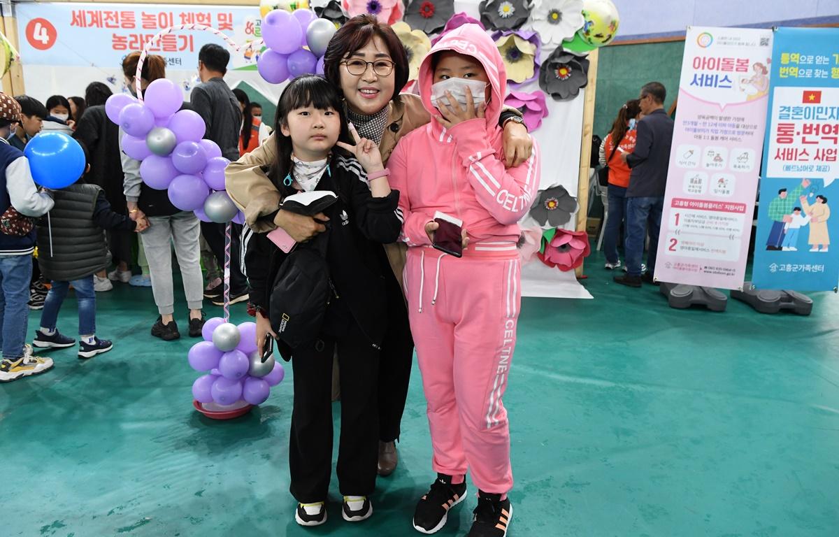 제101회 어린이날 기념 및 2023 고흥 어린이날 큰잔치 첨부이미지 : 2023.05.05 제101회 어린이날 기념 및 2023 고흥 어린이날 큰잔치 (14).JPG