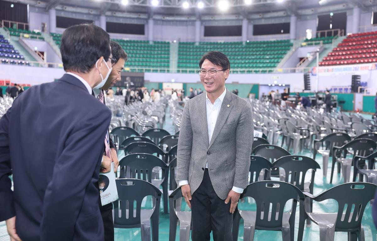제16회 고흥군 기독교 교회연합회 부활절 연합예배 첨부이미지 : 2026.4.5 제16회 고흥군 기독교 교회연합회 부활절 연합예배 (4).JPG