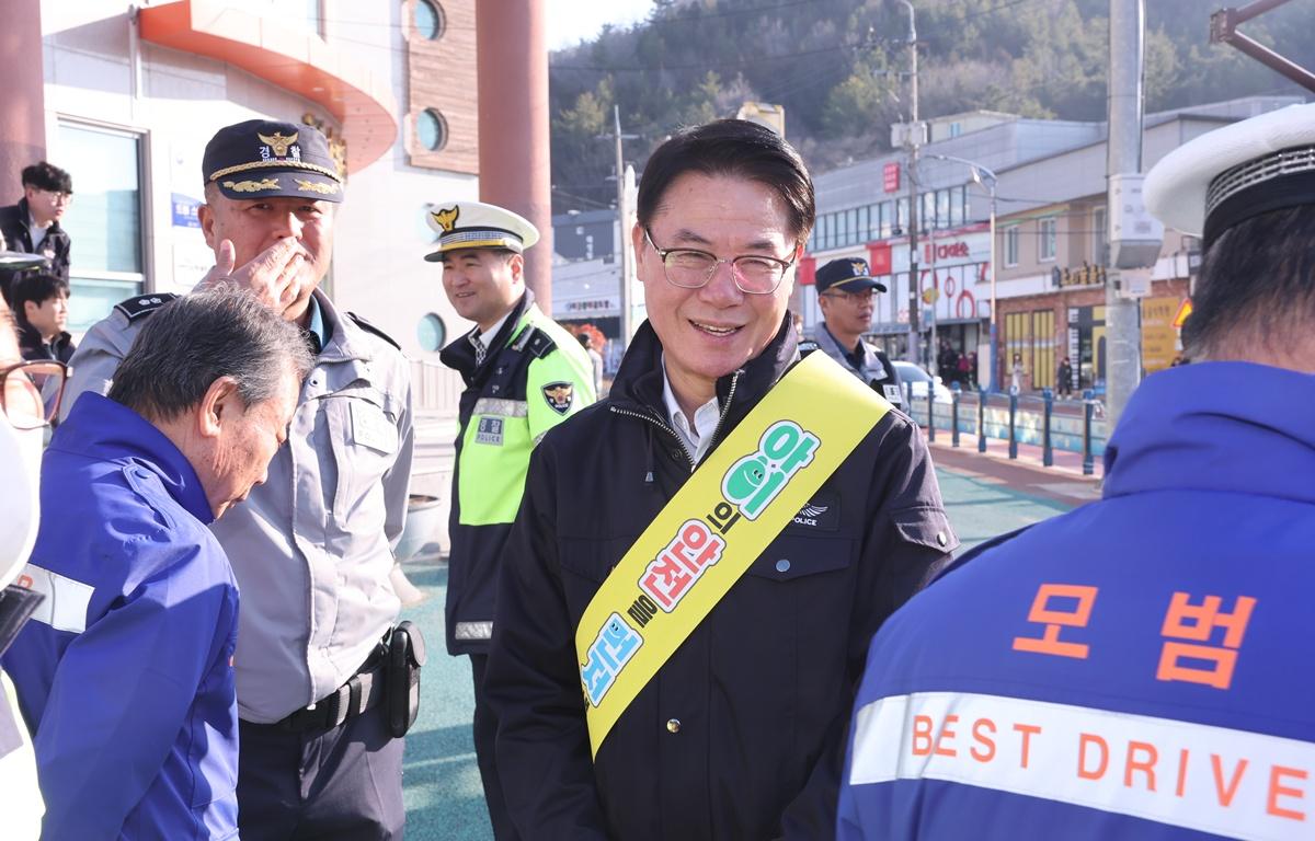 교통약자 캠페인 첨부이미지 : 2026.3.13 교통약자 캠페인 (4).JPG