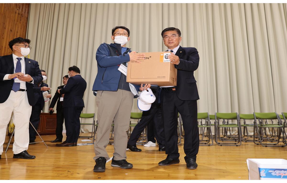 고흥군 향우회 한마음 가족체육대회 첨부이미지 : 2022.11.13 고흥군 향우회 한마음 가족체육대회 (9).jpg