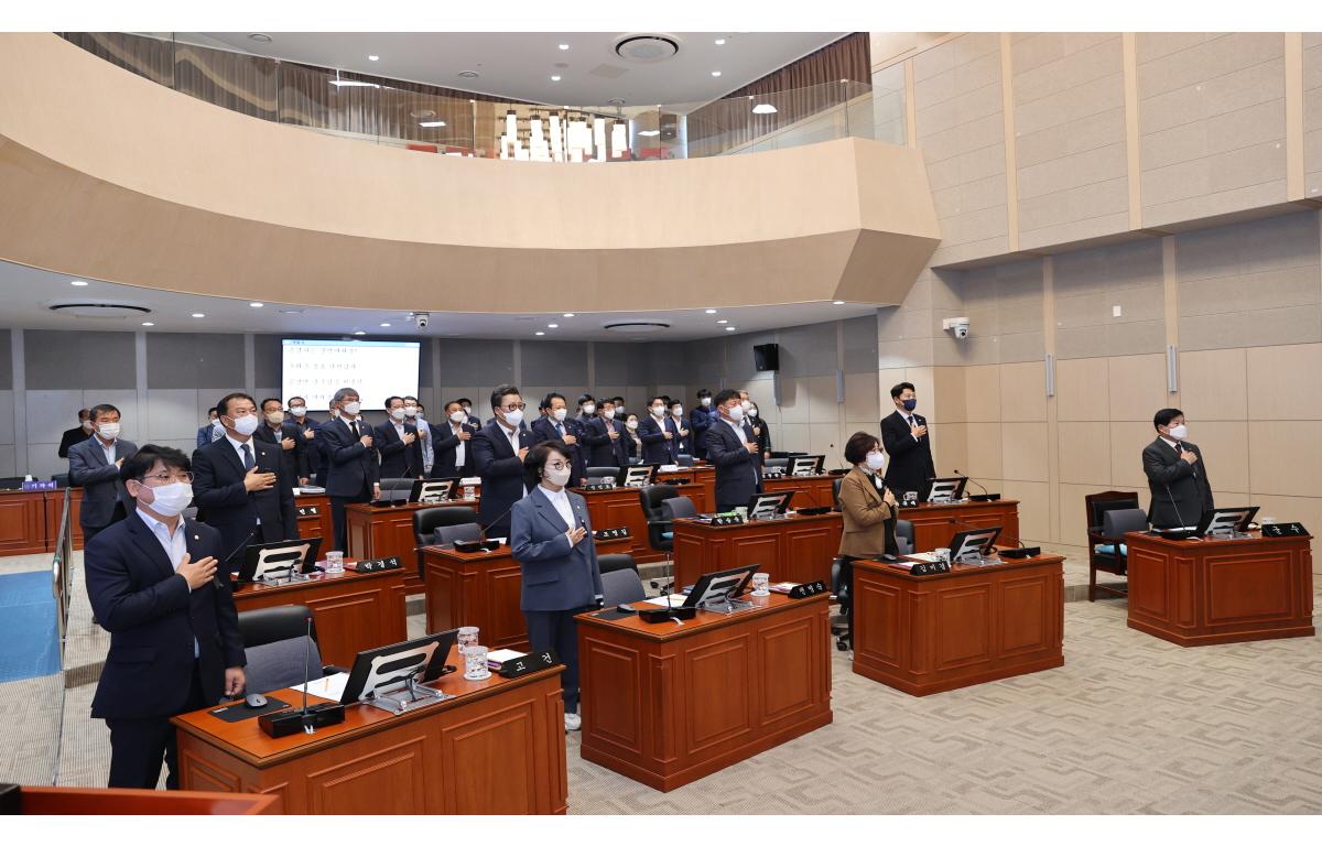 제4회 고흥군수배 전국 바다낚시대회  첨부이미지 : 2022.11.03 제311회 고흥군의회 제2차정례회 제1차본회의 (2).jpg