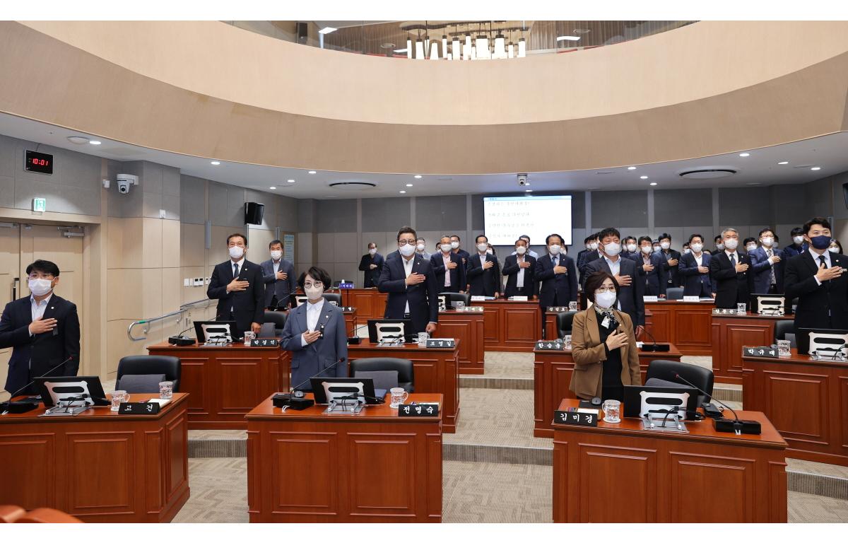 제4회 고흥군수배 전국 바다낚시대회  첨부이미지 : 2022.11.03 제311회 고흥군의회 제2차정례회 제1차본회의 (1).jpg