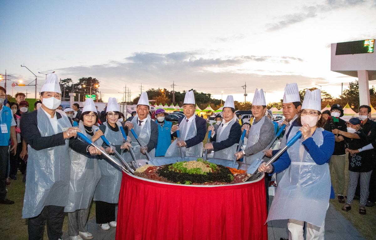 제1회 거금도개것 한상축제 첨부이미지 : 2022.10.01 제1회 거금도개것 한상축제 (58).jpg