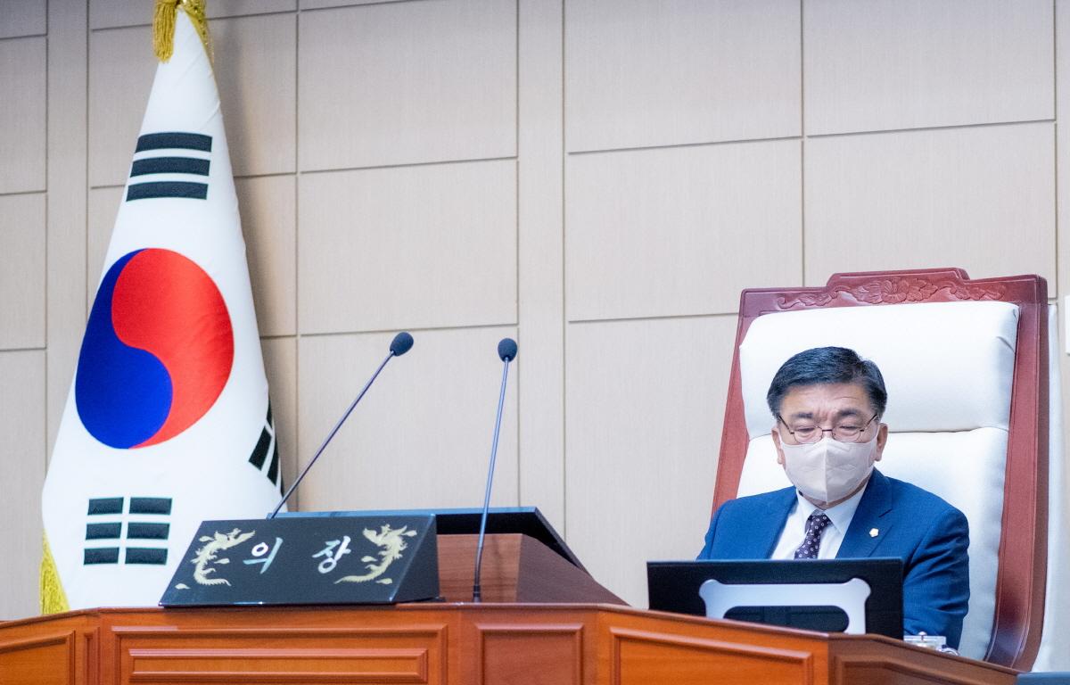 제307회 고흥군의회 임시회 제2차본회의 첨부이미지 : 2022.07.20 제307회 고흥군의회 임시회 제2차본회의 (18).jpg