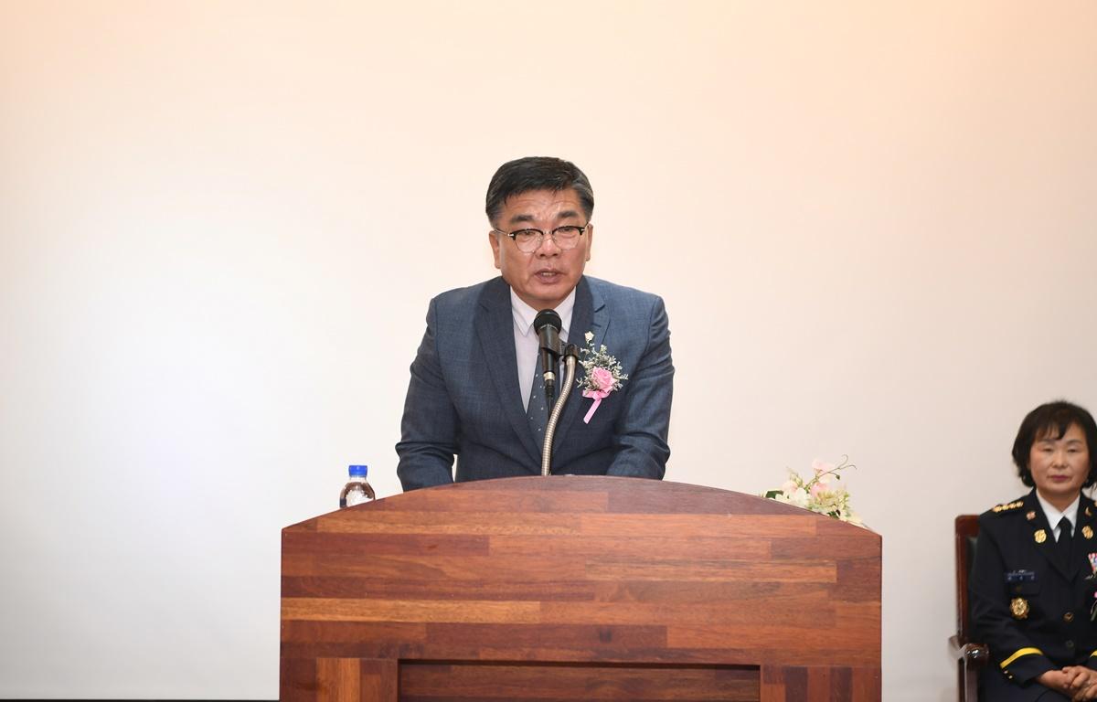 금산면 남 여 의용소방대장 이취임식 첨부이미지 : 2024.6.28 금산면 남 여 의용소방대장 이취임식 (2).JPG