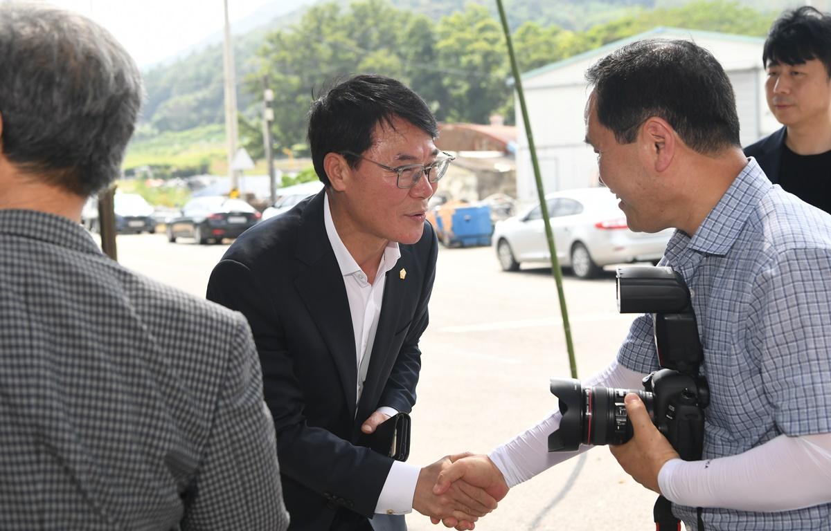 오석주선생님 기적비 제막식 첨부이미지 : 2024.9.6 오석주선생님 기적비 제막식 (4).JPG