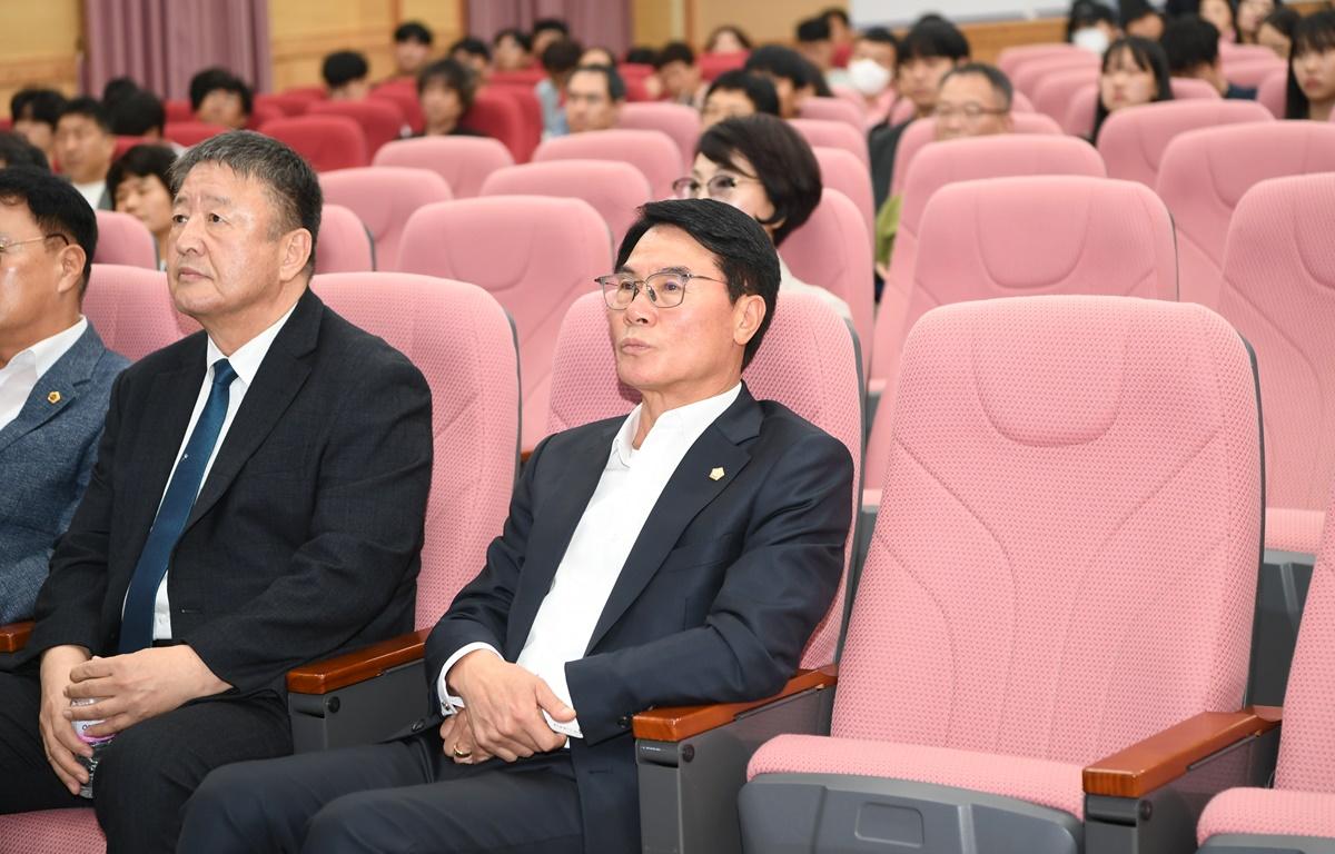 고교 교육력 혁신 민관산학 공청회 첨부이미지 : 2024.9.5 고교 교육력 혁신 민관산학 공청회 (8).JPG