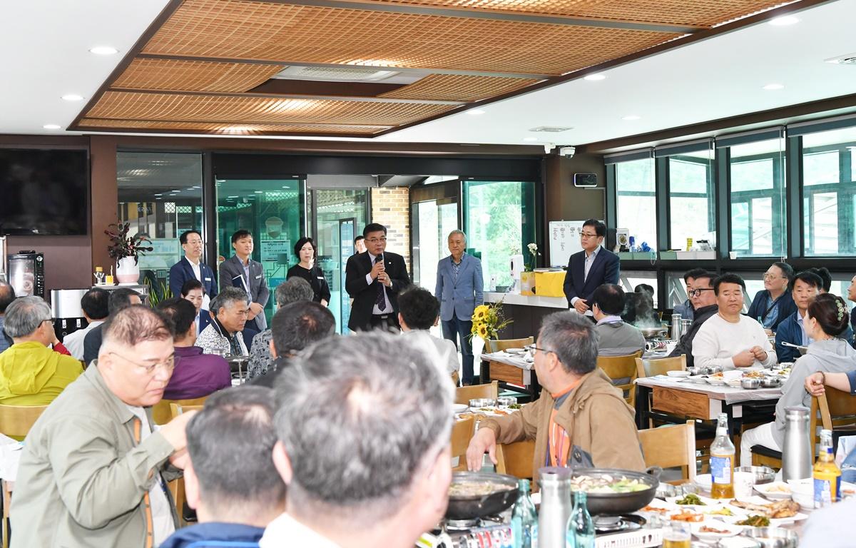 재순천 고흥군 향우회 고향방문 첨부이미지 : 2023.10.14 재순천 고흥군 향우회 고향방문 (23).JPG