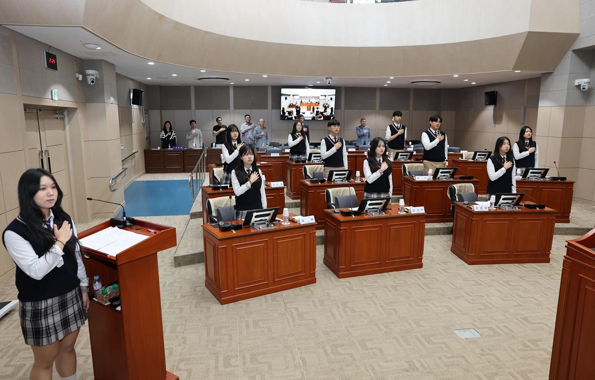 2025년도 제2회 청소년 모의의회(고흥고등학교)_#1 첨부이미지 : 2025.5.28 고흥고등학교 청소년 모의회의 (5).JPG